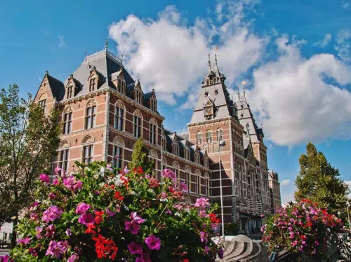 Amsterdam Rijksmuseum Fast Track Ticket  With 1-Hour Canal Cruise