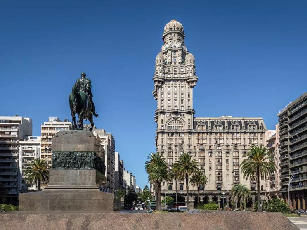 Full Day Tour of Montevideo from Buenos Aires with Lunch & Roundtrip Ferry Ride