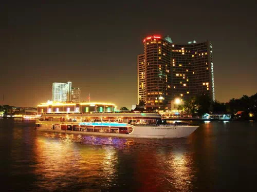 Bangkok Chao Phraya River Evening Cruise with Buffet Dinner