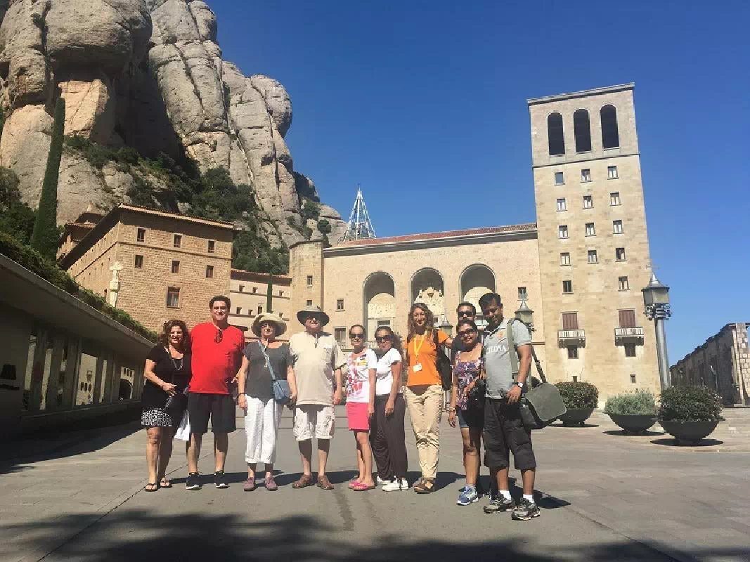 Montserrat, Codorniu Winery, and Gaudi Tour with Skip-the-Line Sagrada Familia