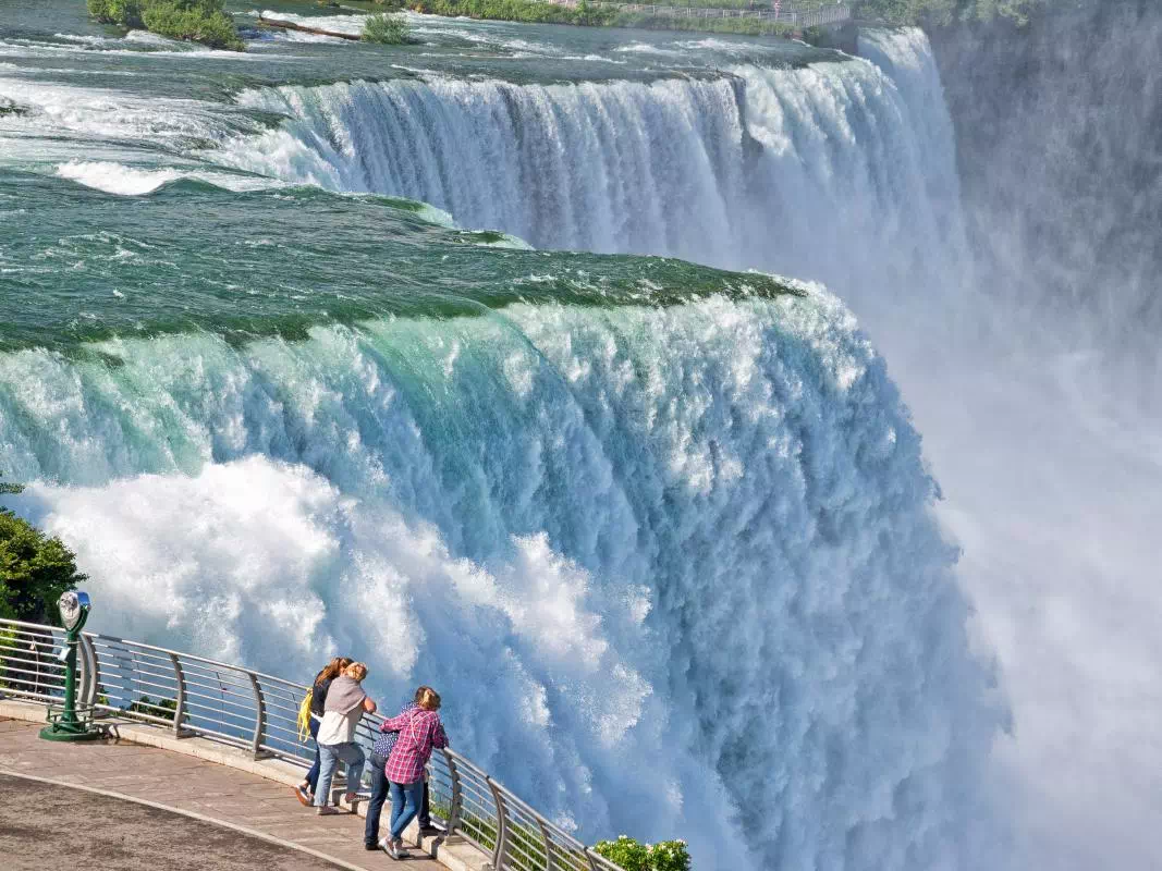 2-Day Guided Combo Tour of Niagara Falls, Washington DC & Philadelphia from NYC