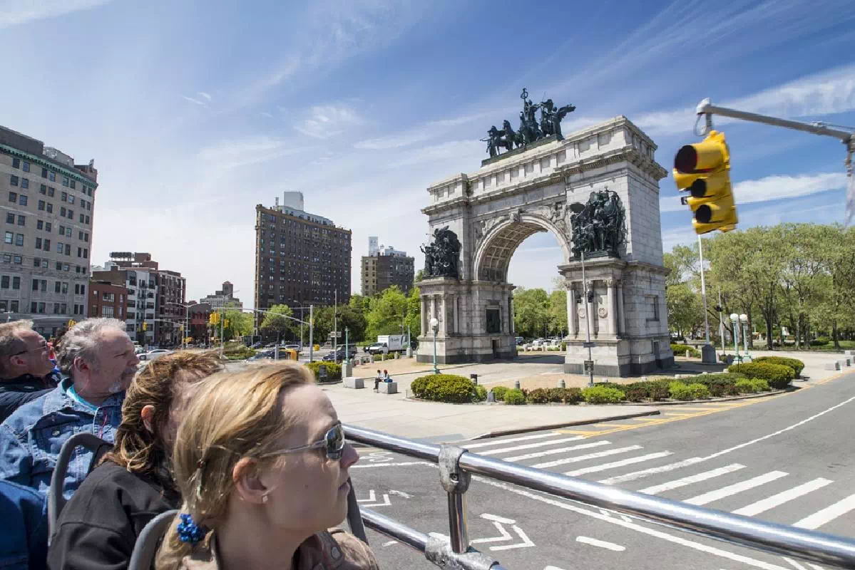 72-Hour Hop On Hop Off Bus Tour, Statue of Liberty & Empire State Building Combo