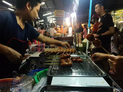 Bangkok City Night Lights and Market Tour by Tuk Tuk