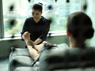 Ayudhya Passage (Foot Massage + Body Massage) - 150 minutes