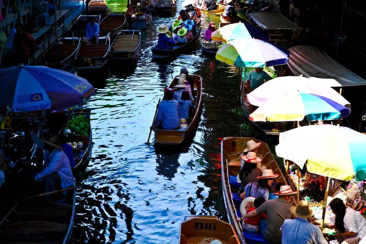 Hua Hin 3-Day Cycling Tour from Bangkok with Floating Market Visit