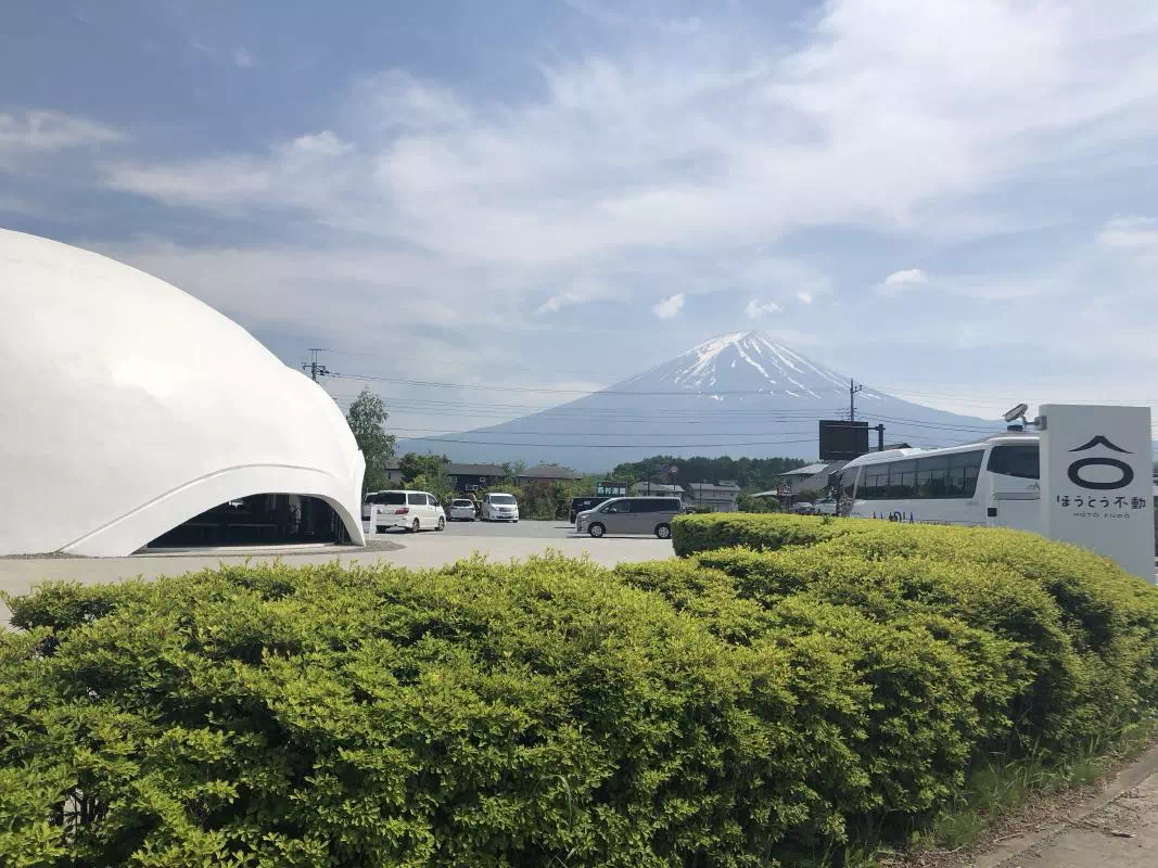 Mt. Fuji Tour from Shinjuku with Kachi Kachi Ropeway, Wind and Ice Caves 