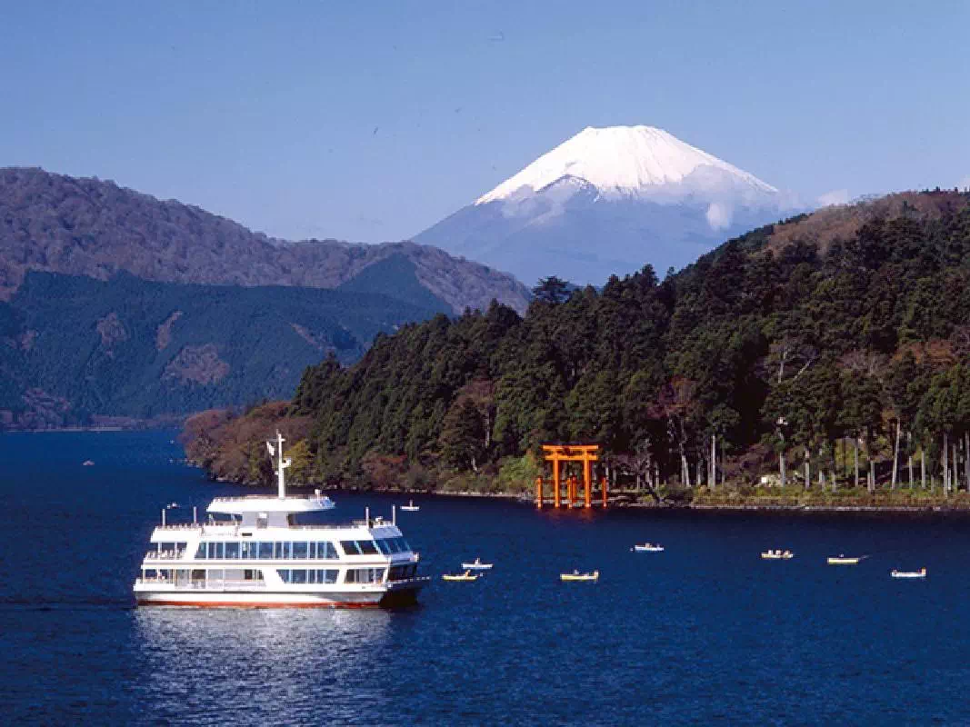 2-Day Japan Highlight Tour to Mt. Fuji, Hakone and Kyoto Roundtrip from Tokyo 