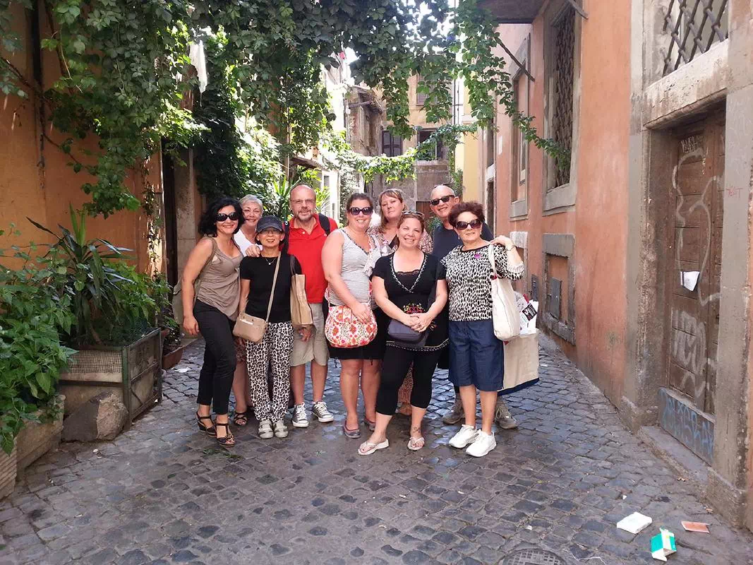 Rome Campo de Fiori, Jewish Ghetto and Trastevere Small Group Food Tour