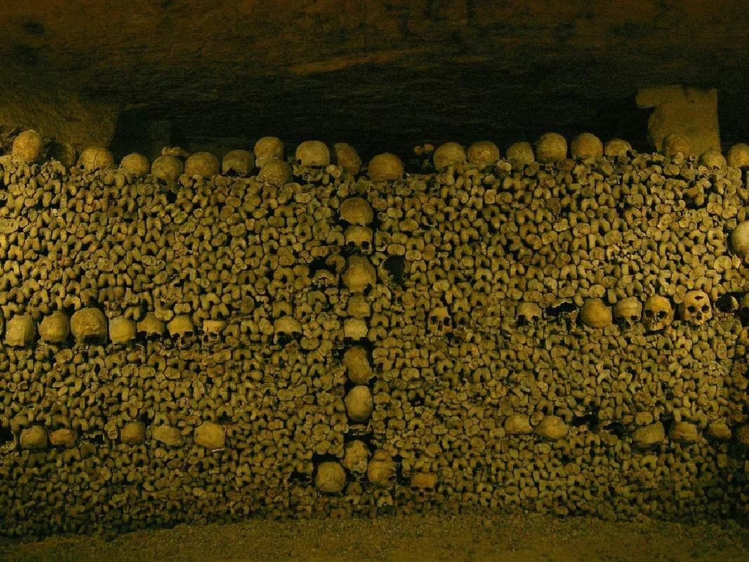 Paris Catacombs Guided Tour with Skip the Line Access