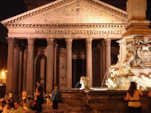 Best of Rome Walking Tour with Trevi Fountain and Pantheon