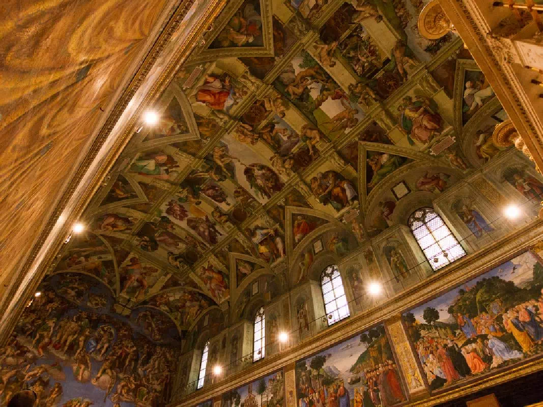 Vatican Highlights Small Group Tour with Sistine Chapel and St. Peter's Basilica