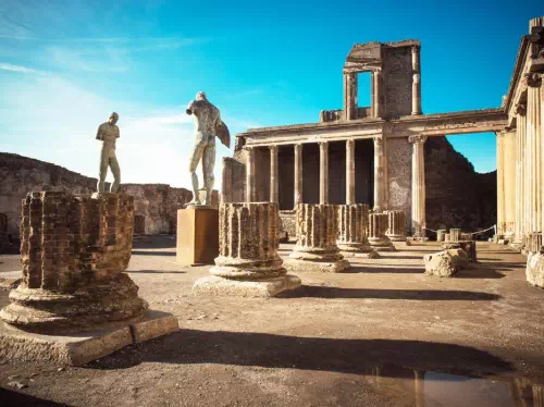 Pompeii and Sorrento Full Day Small Group Tour from Rome