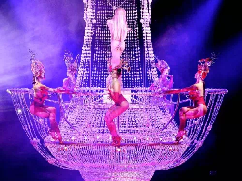 Dinner at the Eiffel Tower with Seine River Cruise and Lido Cabaret Show Ticket