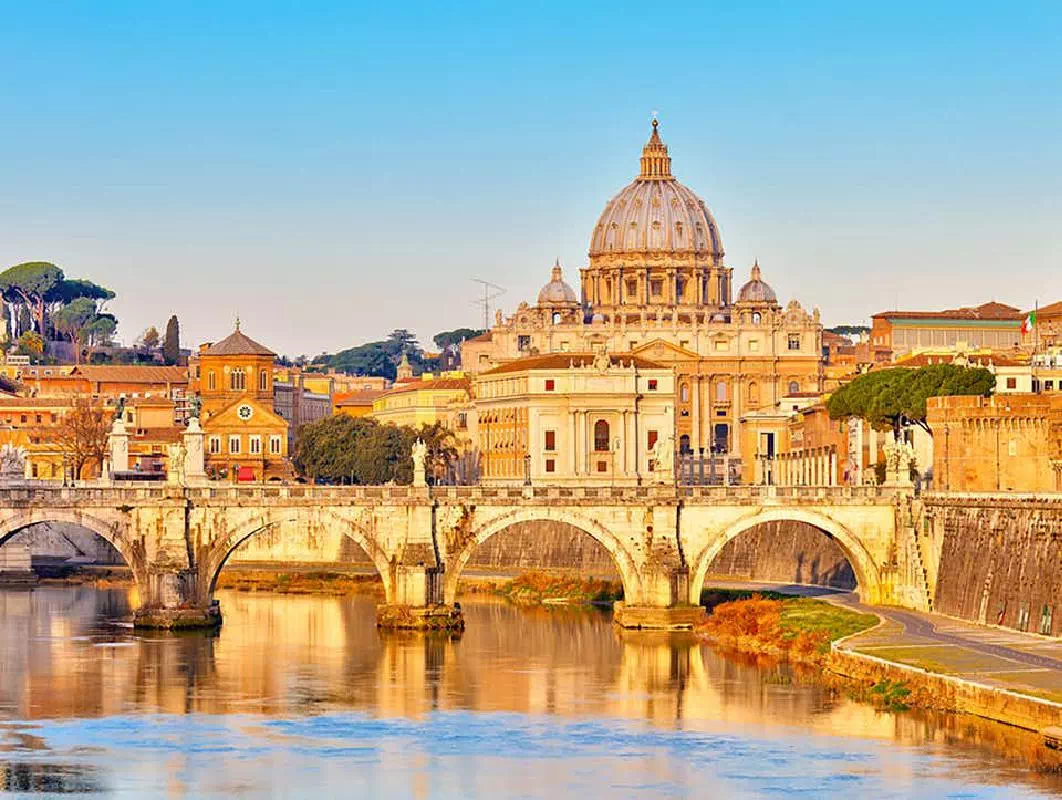 St. Peter's Basilica Tour with Fast Track Entry and Official Vatican Guide