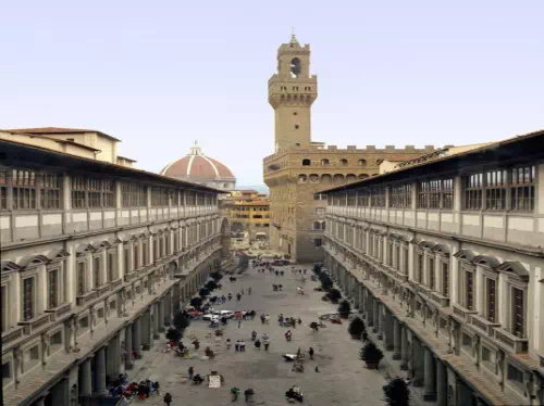 Rome to Florence by Train with Uffizi Gallery Tickets, Lunch and Hotel Pick-up