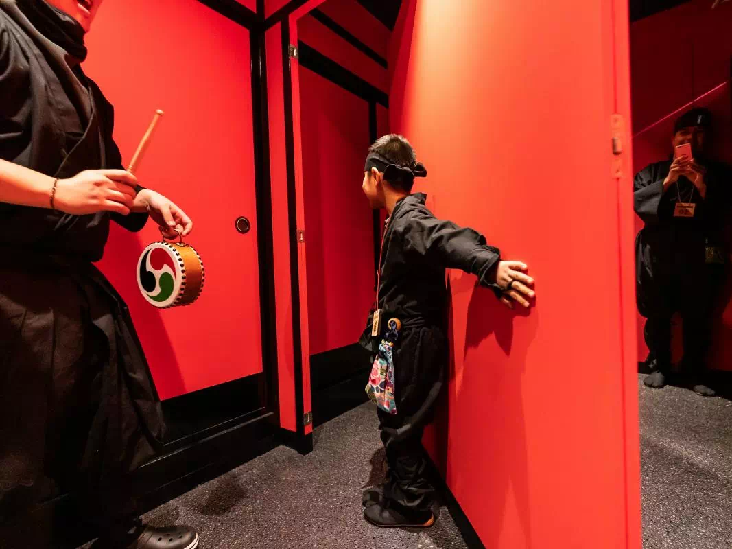 Beginner-Friendly Fun Virtual Reality and Ninja Experience in Tokyo