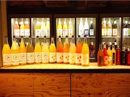 All You Can Drink Fruit and Plum Wines at a Bar in Shibuya
