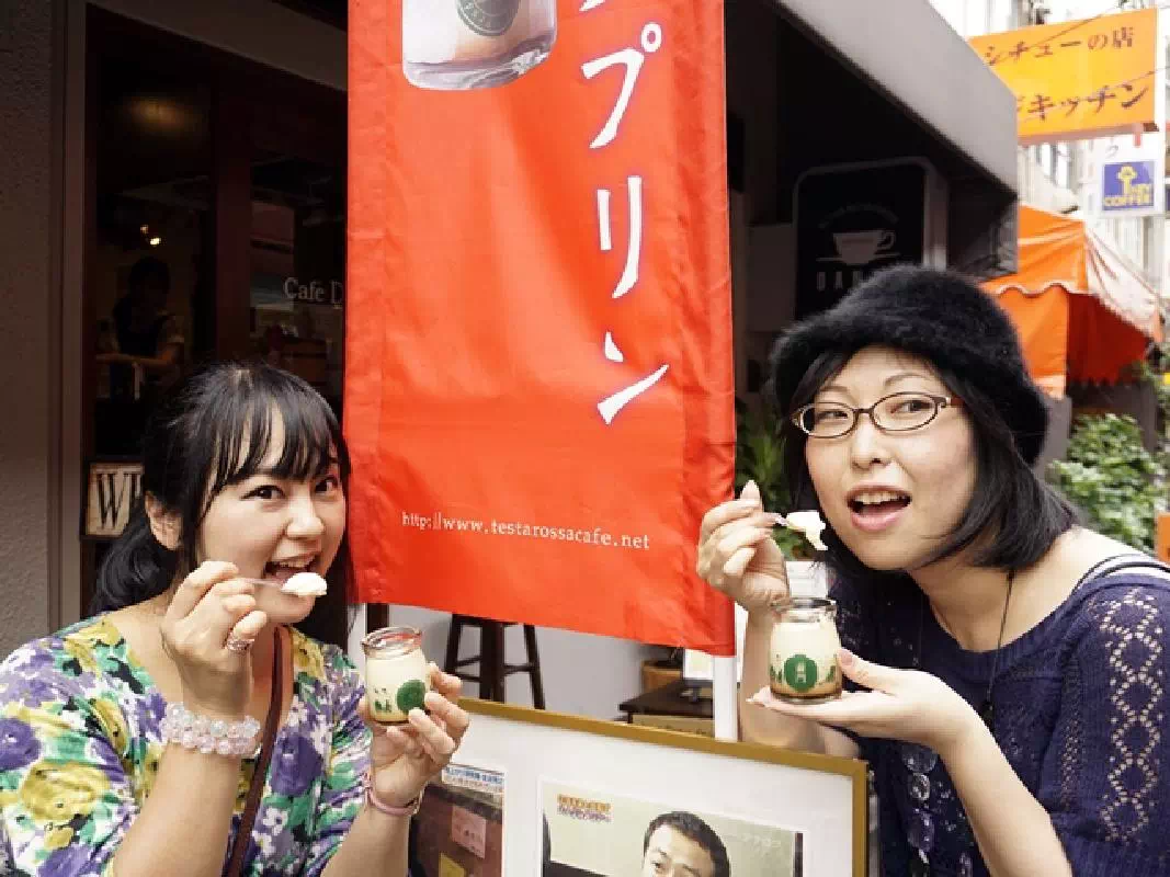 Street Food Walking Tour of Asakusa with a Maid Guide