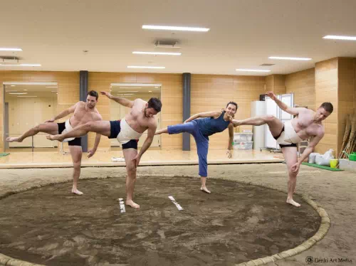 English Sumo Lesson and Practice Match in Tokyo