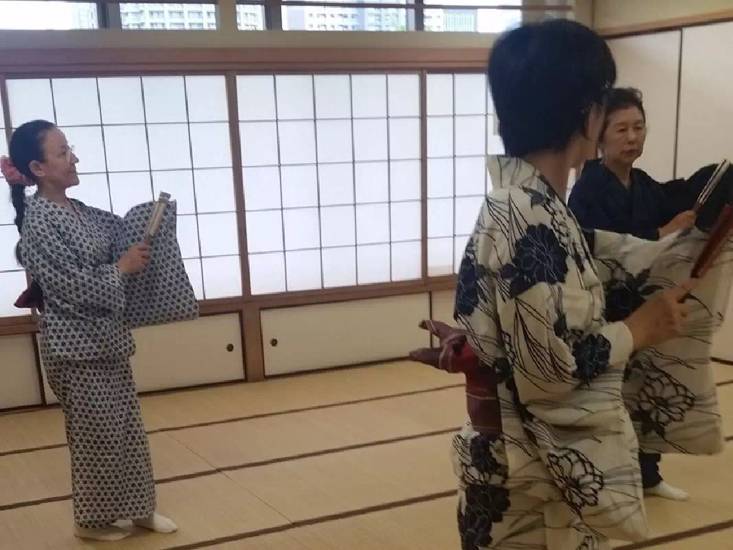 Japanese Classical Buyo Dance and Kimono Wearing Lesson in Tokyo