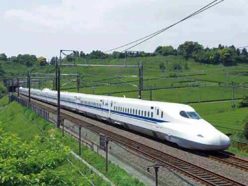 Tokyo to Hiroshima Round-Trip Late Bullet Train with 1-Night Hotel Stay