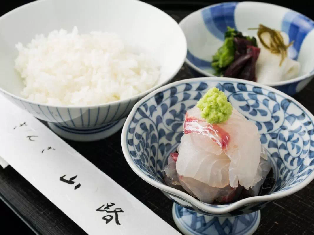Traditional Washoku Japanese Cuisine Experience in Tokyo