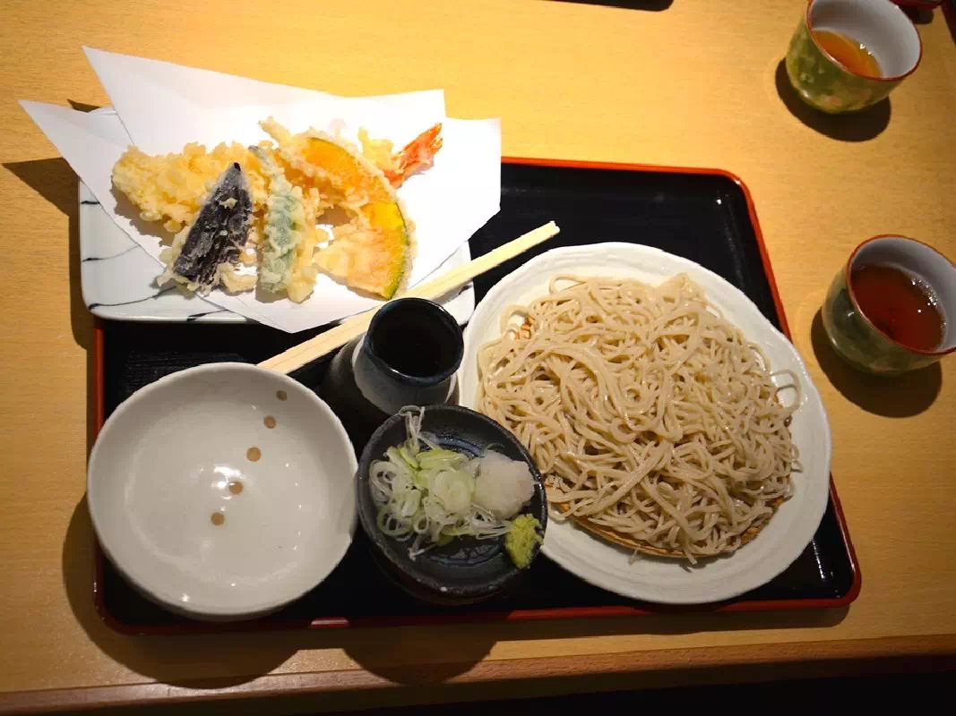 Retro Tokyo Food Tour in Yanaka with Tea Ceremony