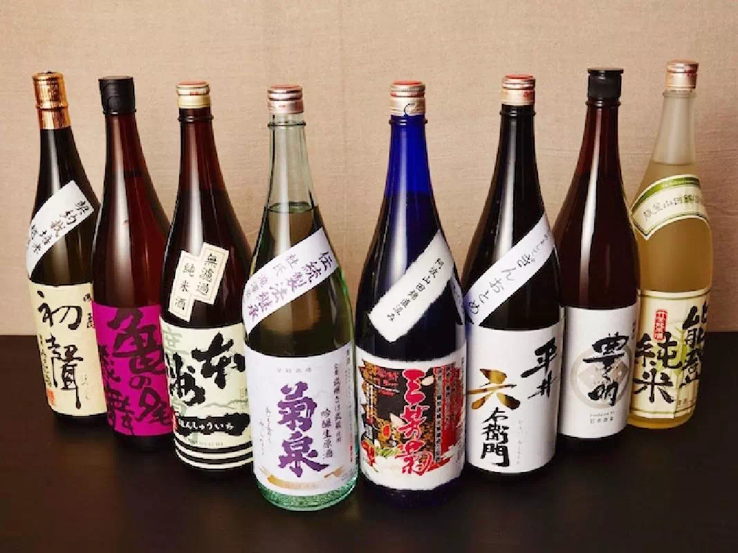 Sake Tasting with 100 Different Kinds of Local Sake at a Bar in Ueno